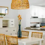 펜션 2 - Caleta Campos